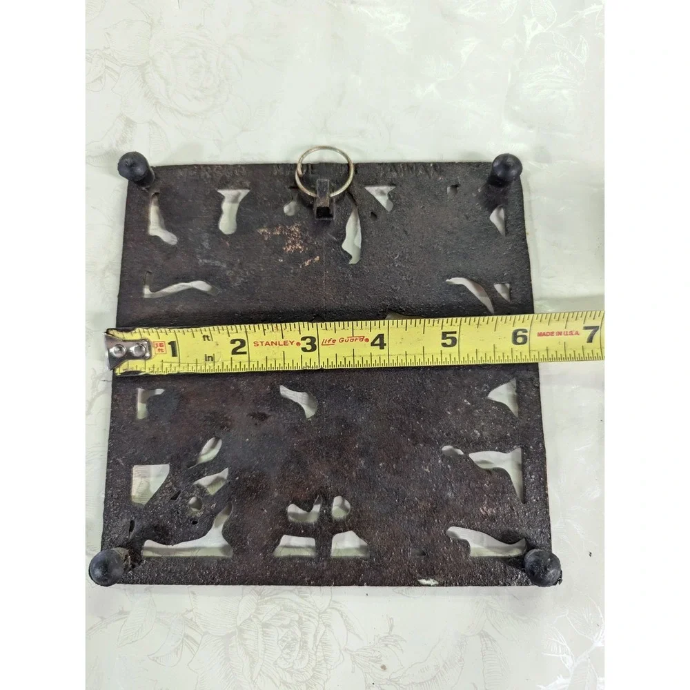 Mersco Square grapes design copper color cast‎ iron kitchen trivet decoration